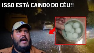 Isso está caindo do céu