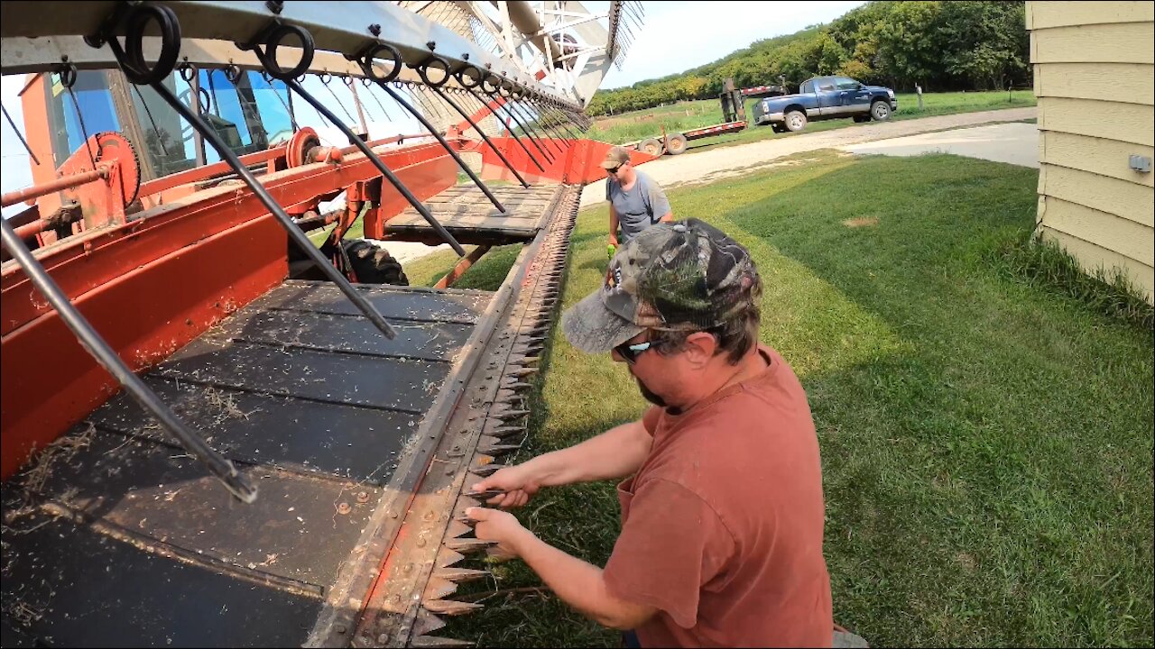 Getting Equipment Ready For Oats Harvest!