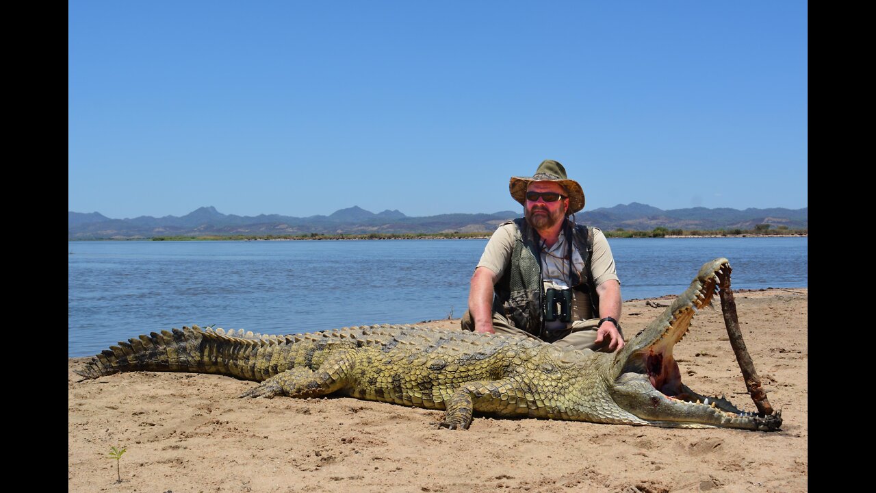 Mozambique Crocodile Safari