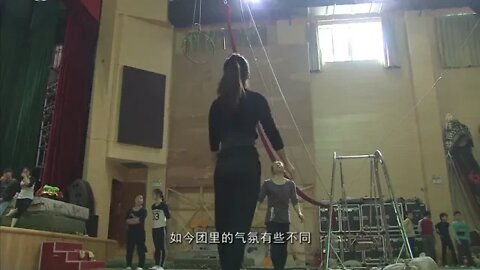17.acrobatic dream catcher