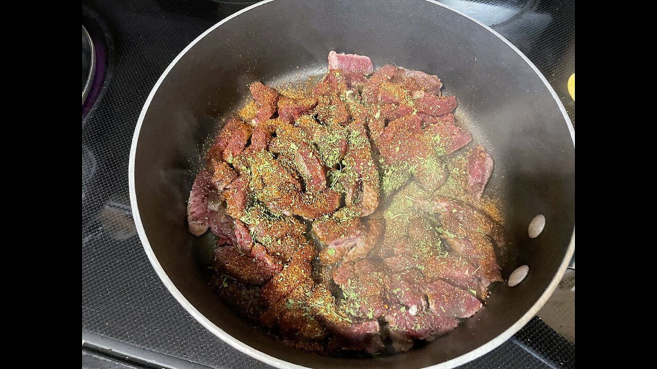 Elk steak Fajita salad