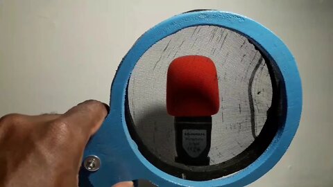 DIY pop filter for microphone(filtre anti-pop pour micro)