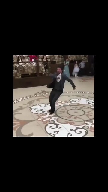 ЛУЧШИЙ ТАНЦОР ВСЕХ ВРЕМЁН И НАРОДОВ ЛЕЗГИНКА 2022 #shorts