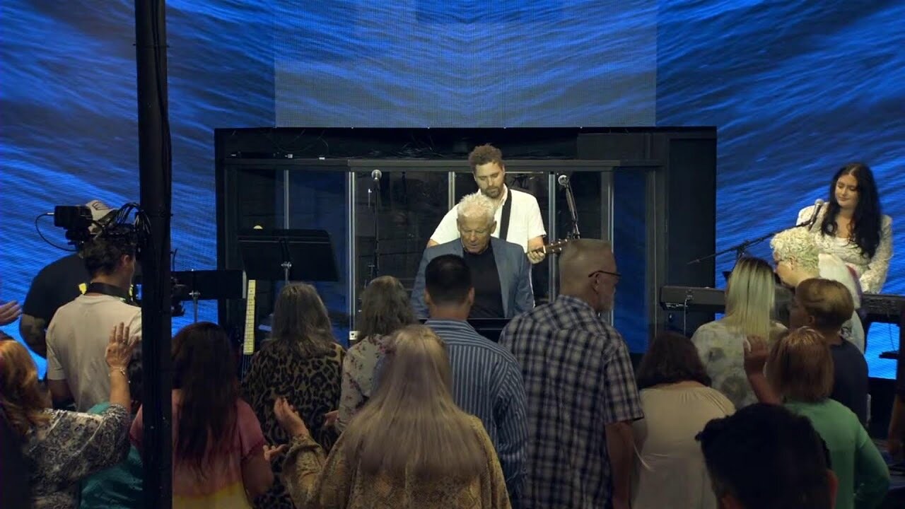 RADIANT CHURCH SUNDAY MORNING SERVICE