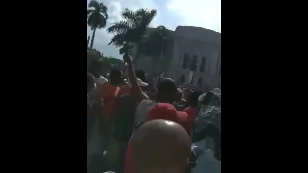 Happening now in Cuba