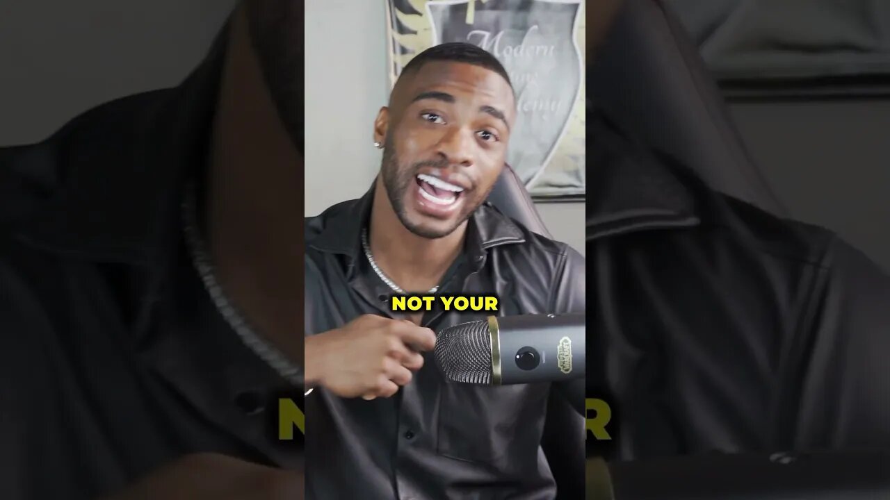 3 Things Women Do That Turn Men Off