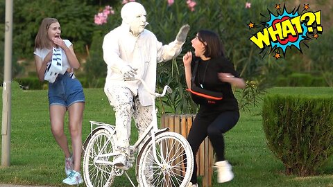 BEST Human Statue Prank - Witness the Most Amazing Reactions!🤩