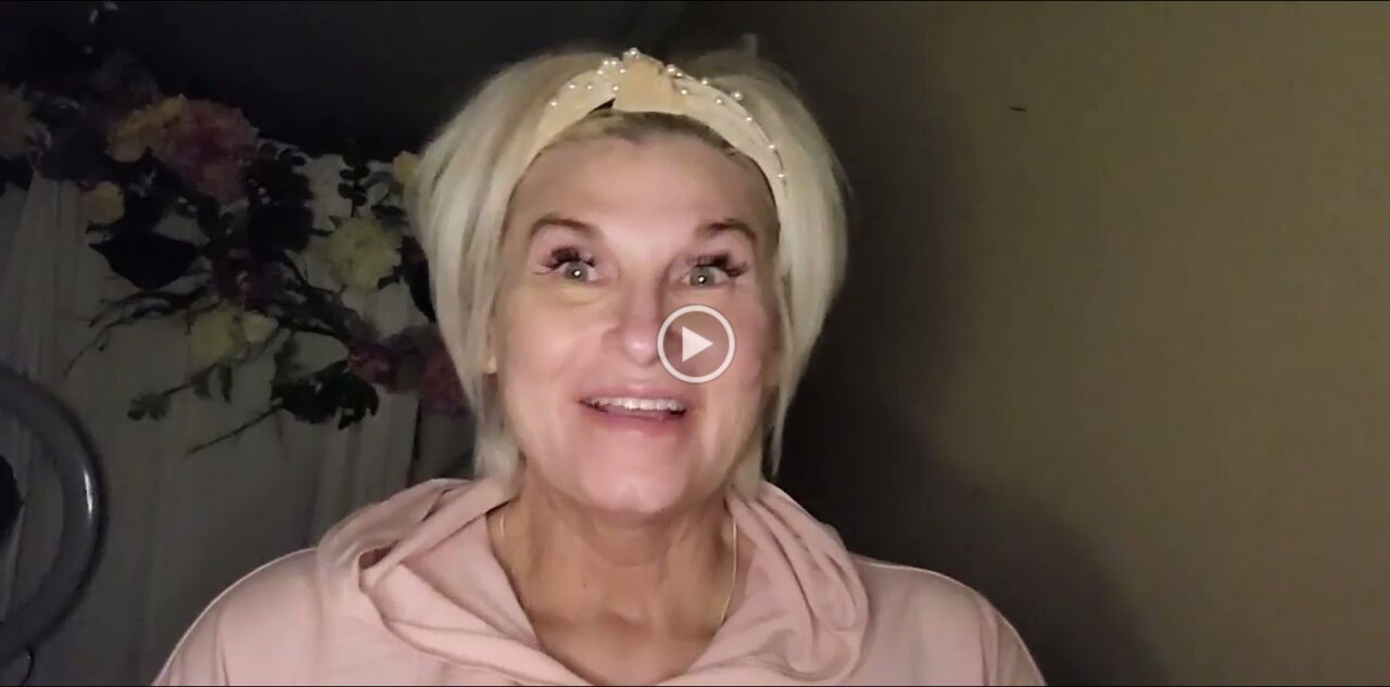 Fibroblast Black Beauty Monster Getglowingnowskincare.com DIY55 Fibroblast Ey ... Nose Contour Getglowingnowskincare DIY55.mp4
