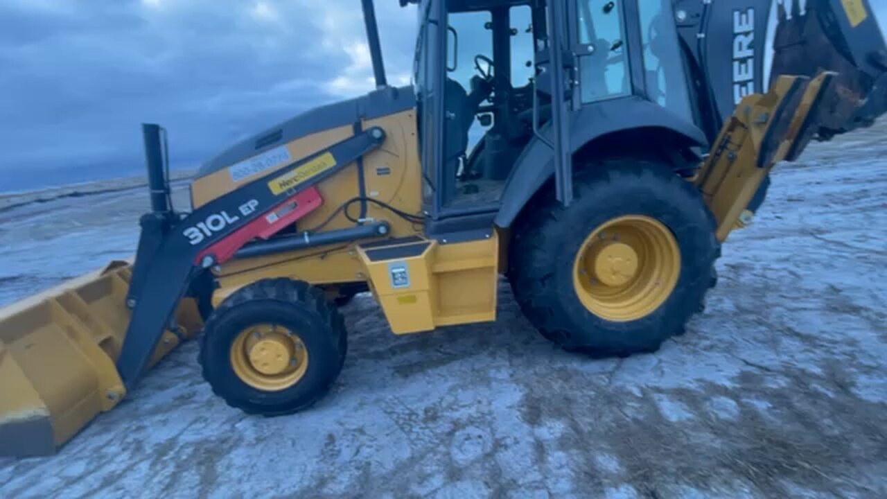 Quick Review of John Deere 310L EP