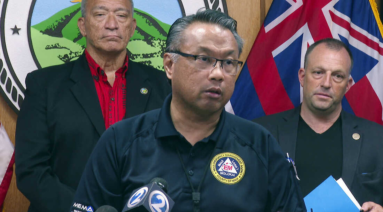 Exploring the Resignation of Hawaii's Emergency Services Chief Amid Wildfire Controversy