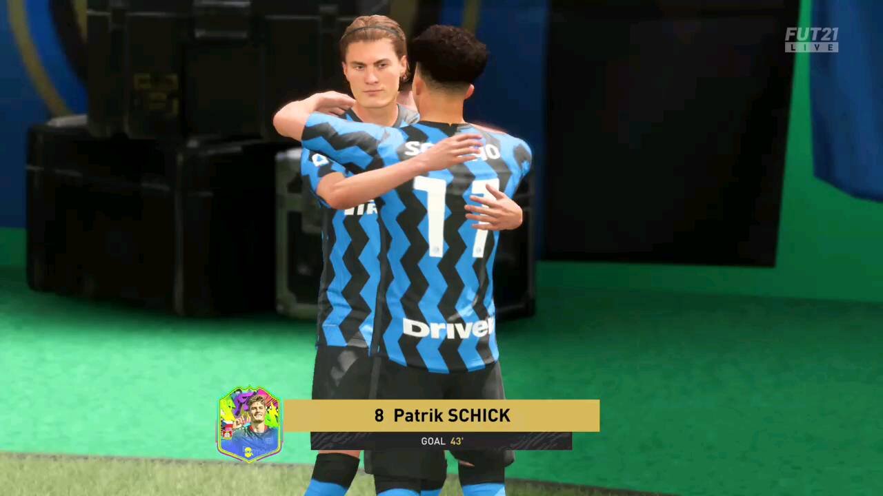 Fifa21 FUT Squad Battles - Patrick Schick volley