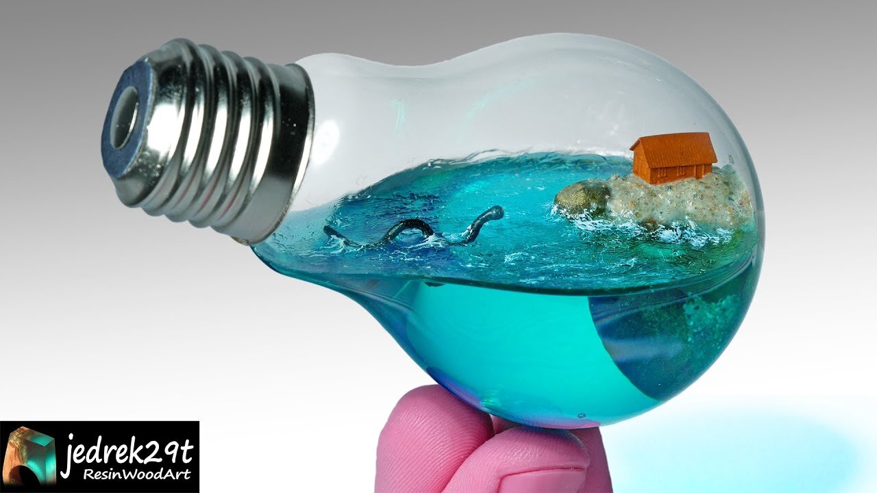 Ocean in a Light Bulb. Beach House Diorama RESIN ART