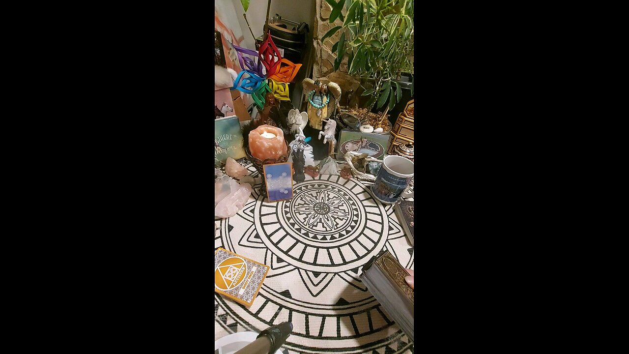 Earth Day card reading for the week. Apr 22, 24