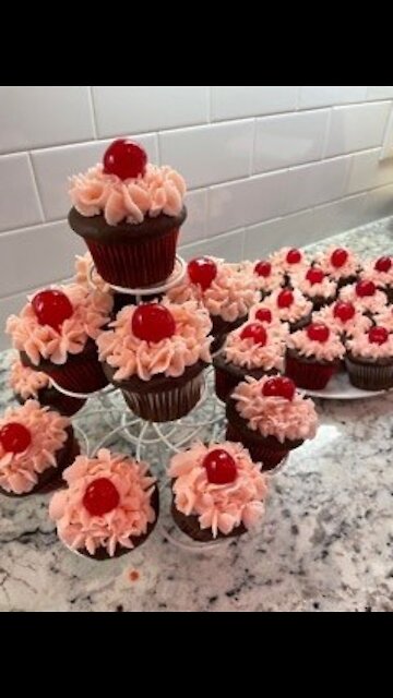 Wild Cherry Pepsi Cupcakes