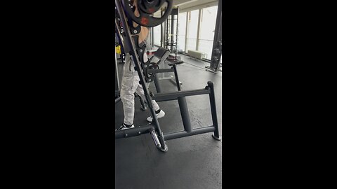 65kg Barbell Overhead Press @97kg bodyweight