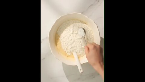 Banana Muffin with Cottage cheese filling