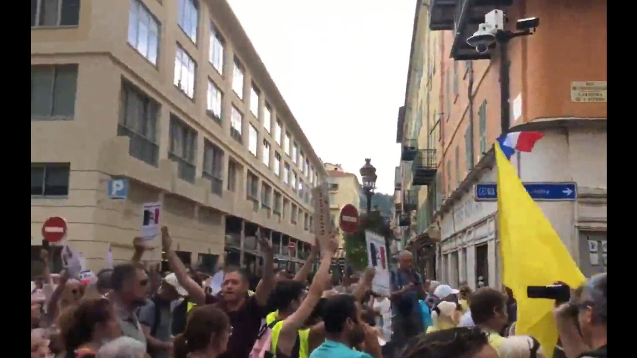 France demonstrations in Narbonne, Béziers, Figeac, Nice and Villefranche against the COVID tyranny