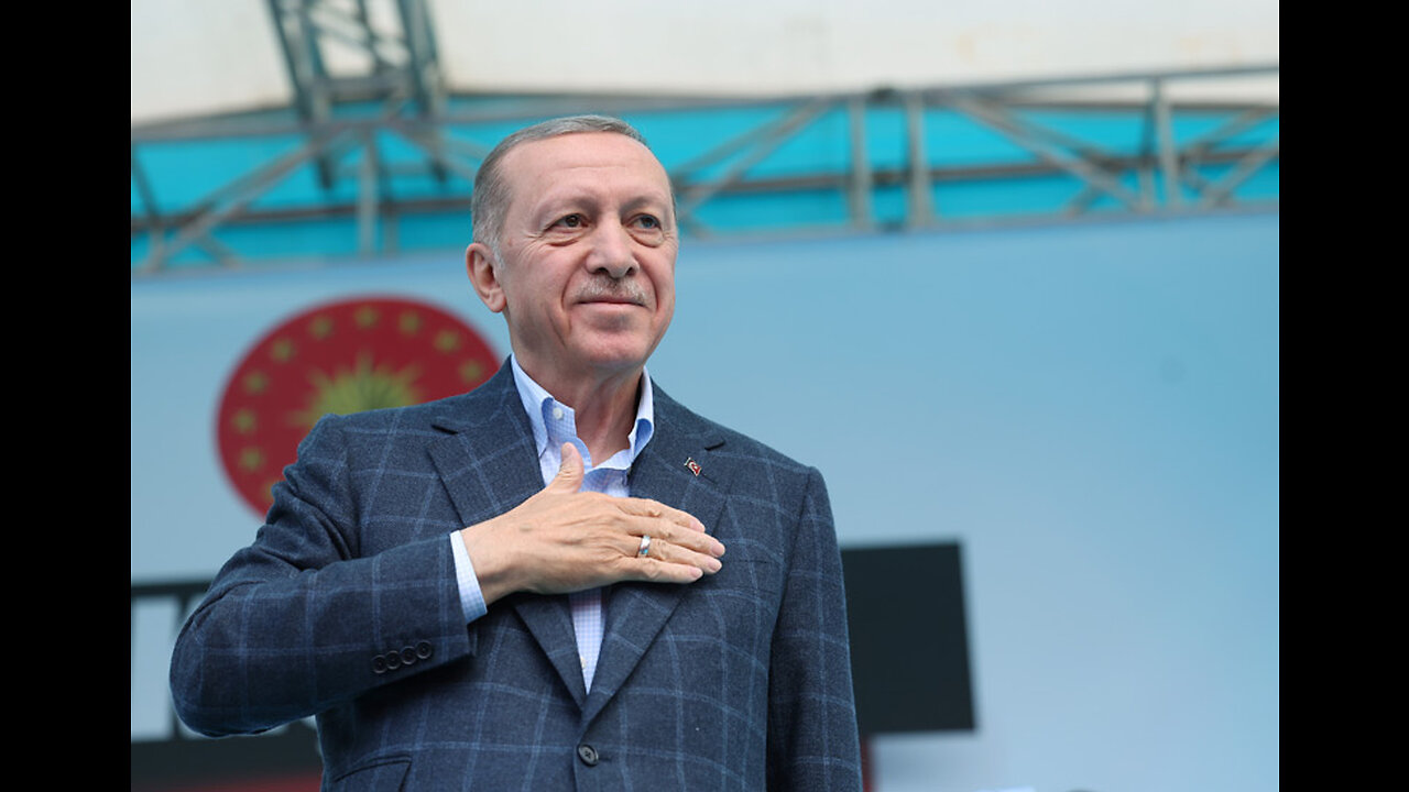 Fjalimi i fitores: Erdogan del kundër opozitës turke që është pro-LGBT, homoseksualët nuk mund të depërtojnë tek ne, ne do të rilindim. Familja është e shenjtë...