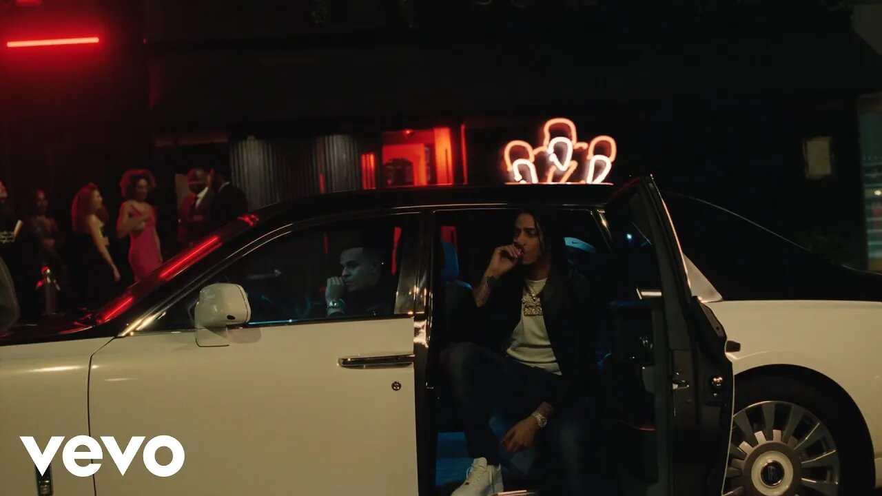 AJ Tracey - Struggle ft. 50 Cent, Russ (Music Video)