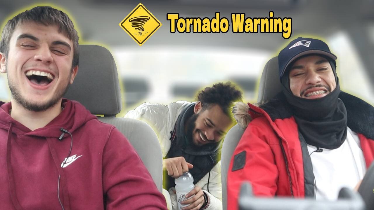 Podcasting In a Tornado! (SKWAKAST EP. 3)