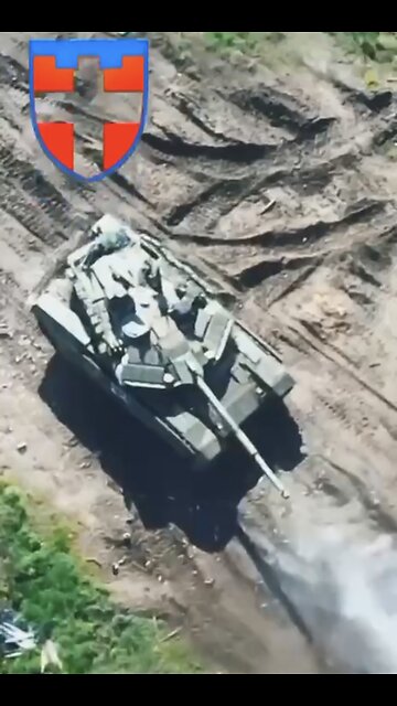 ♦️ Russia tank T-90m gets blown up during the ESCAPE attempt