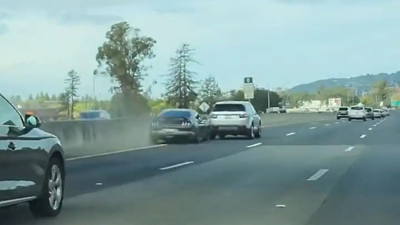 Mustang Driver With A Sign 'Will Run' Taped Over His License Plate Ran From Police & Paid The Price