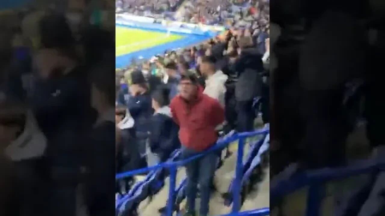 Real-Time Karma For Loudmouth Leicester Fan As Bergwijn Scores Last Second Winner (2-3 Spurs)