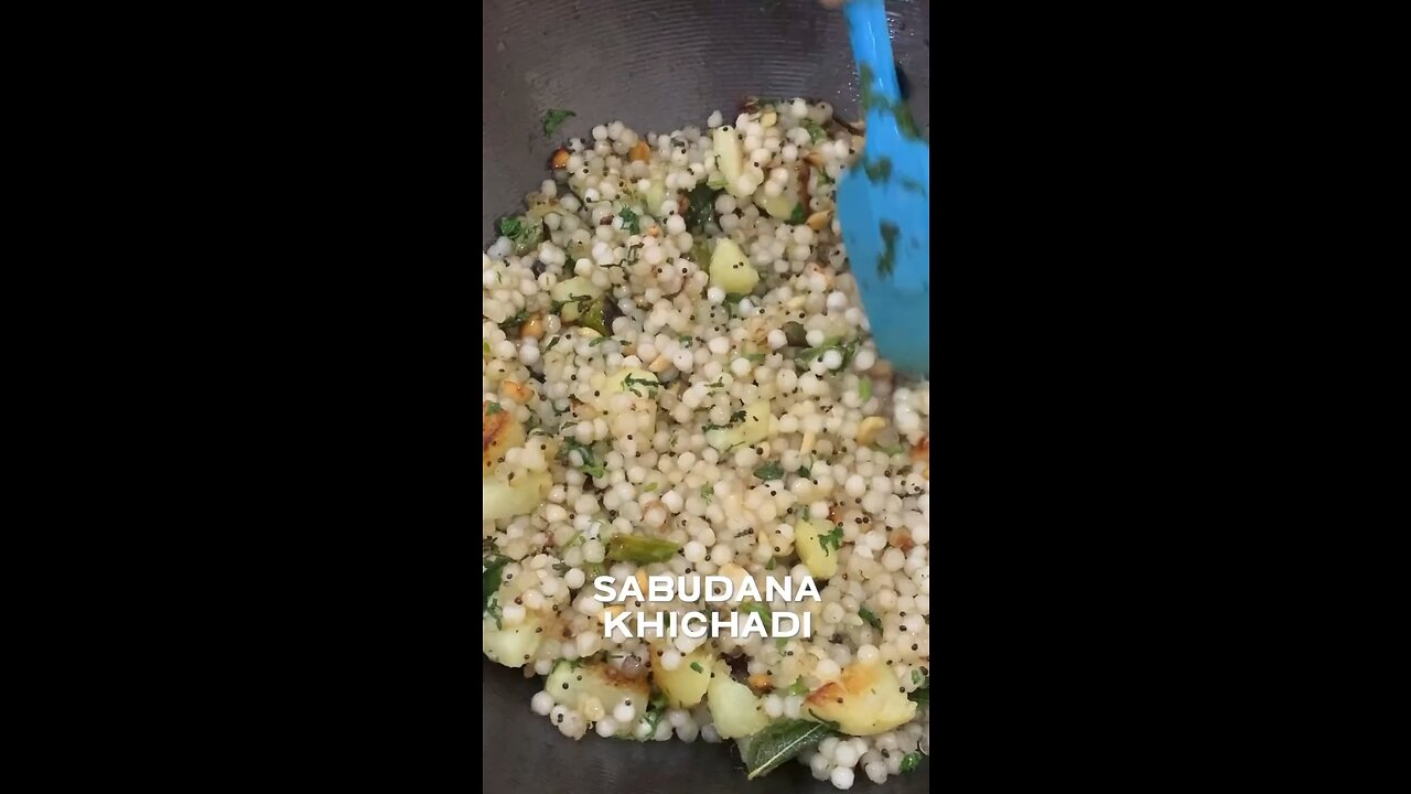 Sabudana Khichadi - Vrat ka Khana - Shravan Recipes | Ruchi Bharani