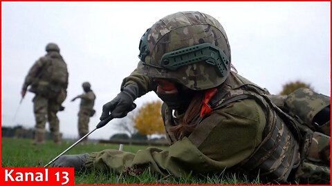 UK troops train Ukrainian troops in clearing mines