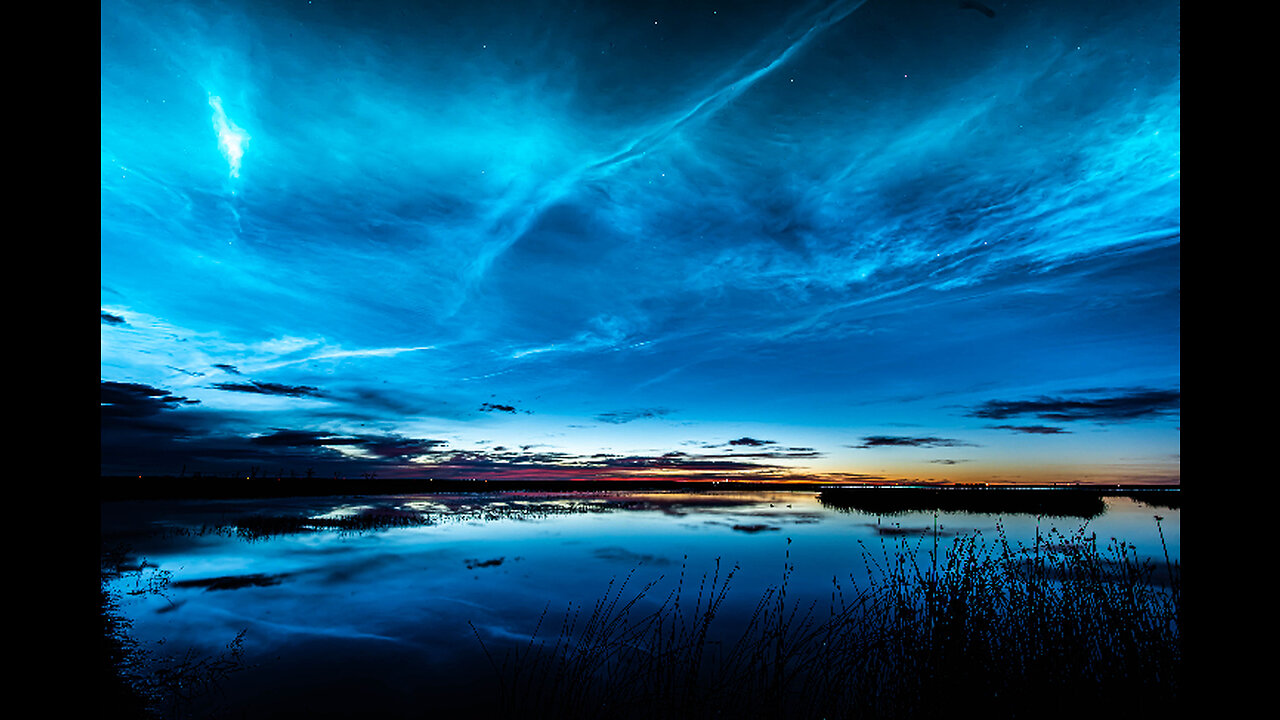 Radiant and Rare: NASA Balloon Captures Electric Blue Clouds in the Sky 🌌🎈