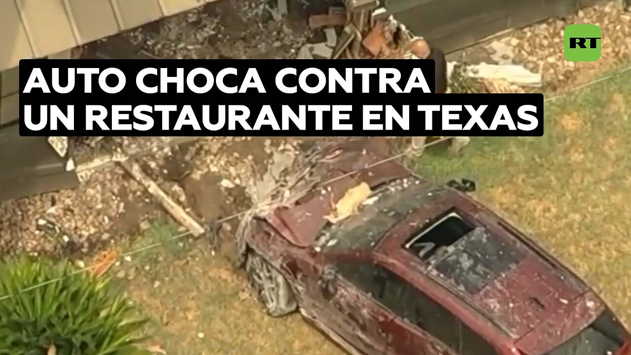 Más de 20 personas resultan heridas tras chocar un auto contra un restaurante en Texas