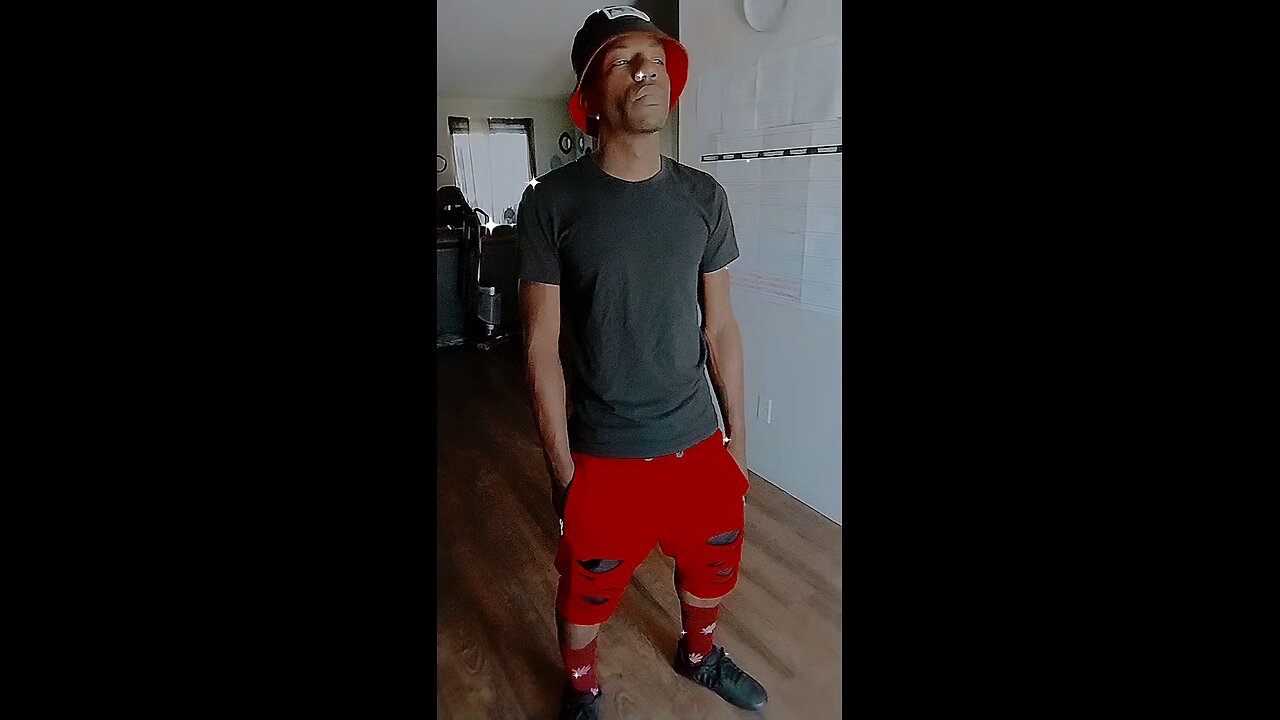 😡