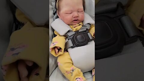 Silicone Baby's First Time in mamaRoo #shorts