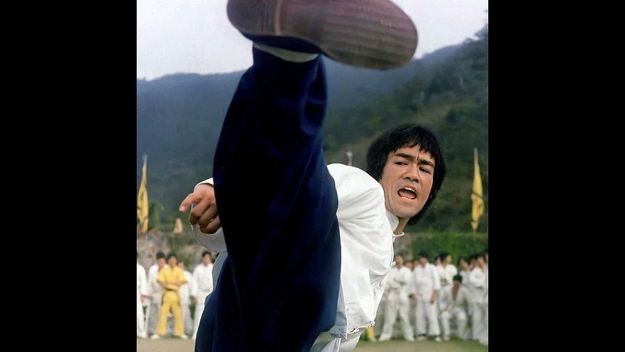 Cross kick Studio Films Bruce Lee Enter the Dragon