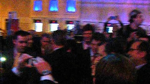 Ted Cruz working the crowd 3