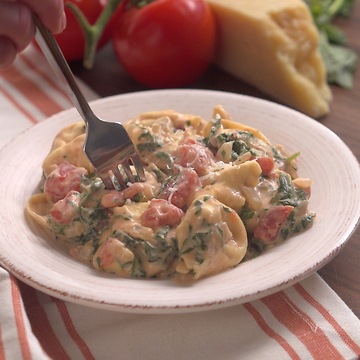 Creamy tomato basil tortellini