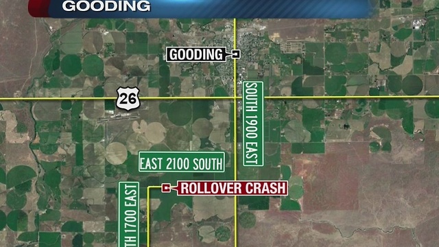 Gooding rollover injures one