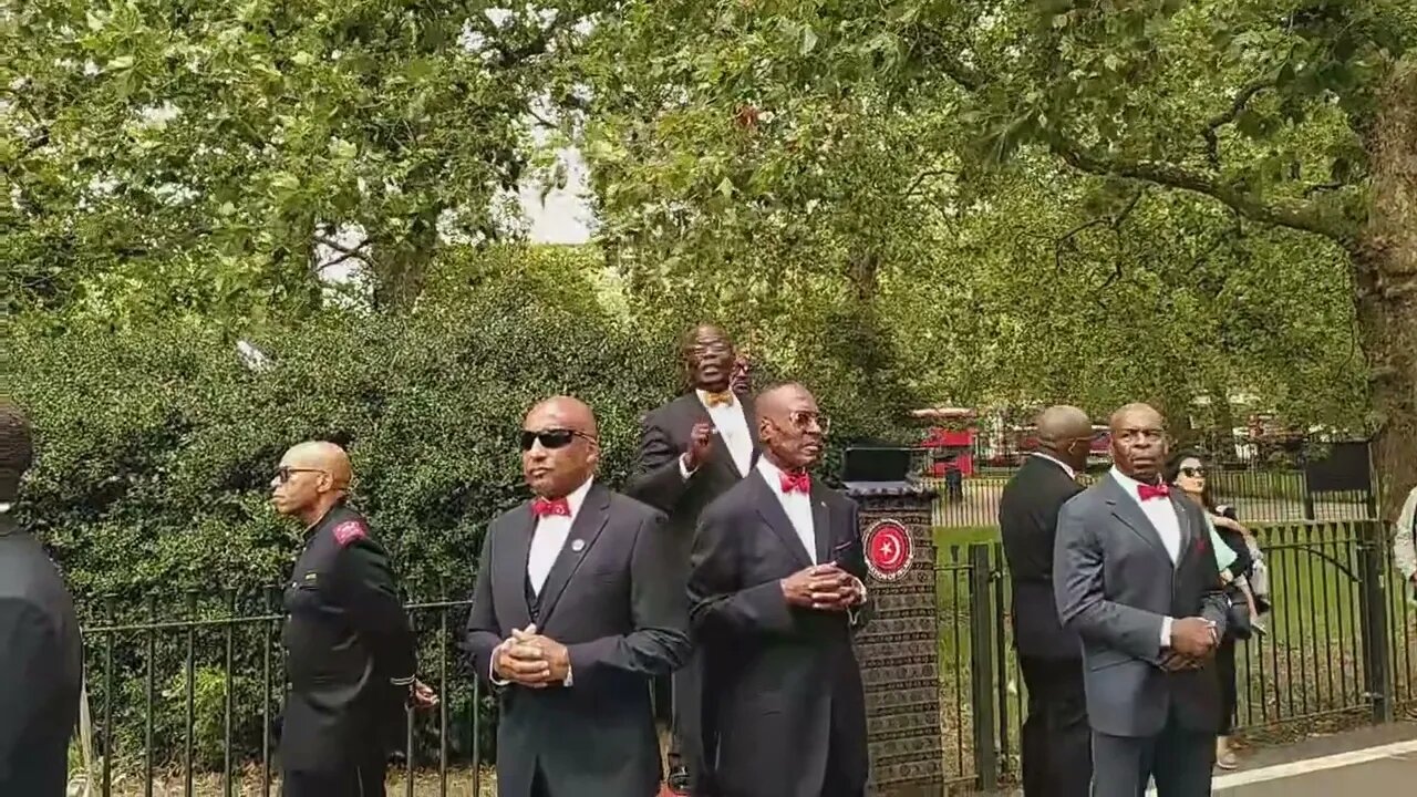 Asking Leo Of The Nation Of Islam About Who Will Be Piloting the UFOs That They Talk About.