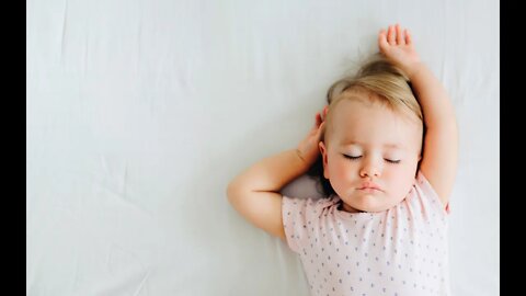 1 hora de música relaxante em piano tranquila de ninar para bebês dormirem