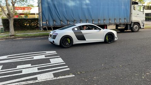 Audi R8