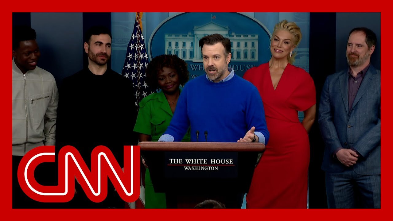 'Ted Lasso' star takes question from a 'familiar face' at White House press briefing
