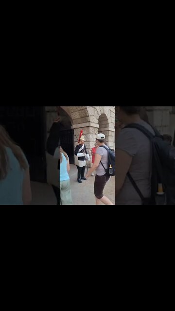 posing for pictures #horseguardsparade