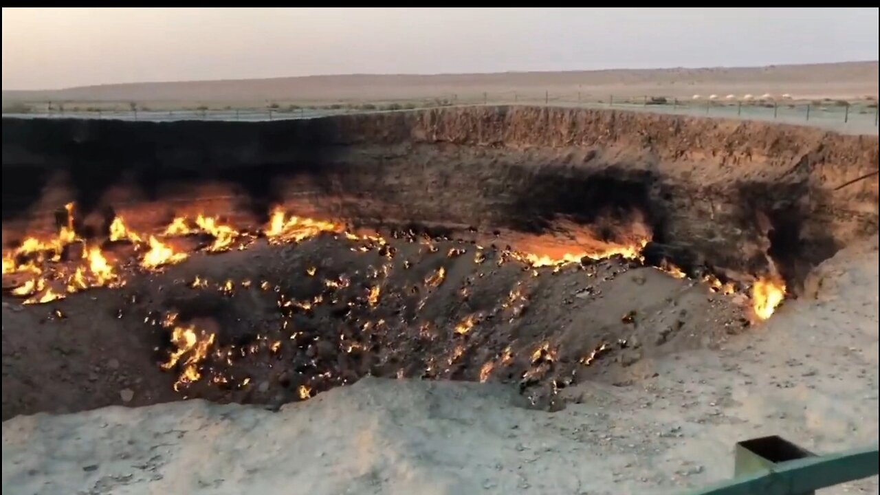15 Unbelievable Places at earth that Actually Exist