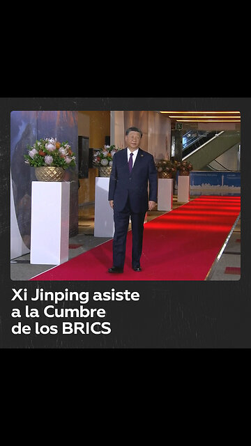 El líder chino Xi Jinping llega para asistir a la segunda jornada de la XV Cumbre de los BRICS
