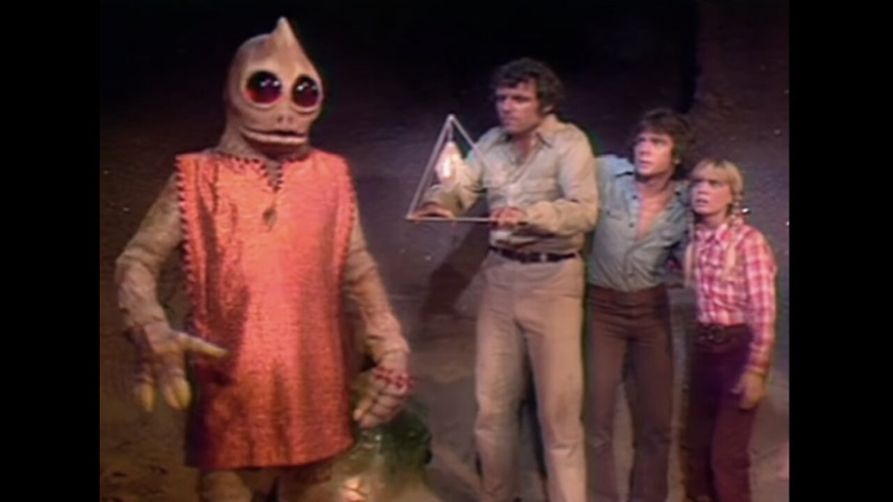 📼Mayorkas and The Border App In the Land of the Lost GenXAmerica
