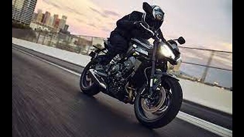 360 kmh on the Highway, Police chases & Stunts