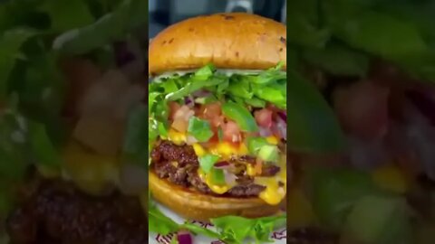CHORIZO CHEESEBURGER All natural Mexican style pork chorizo and melted cheddar cheese #shorts