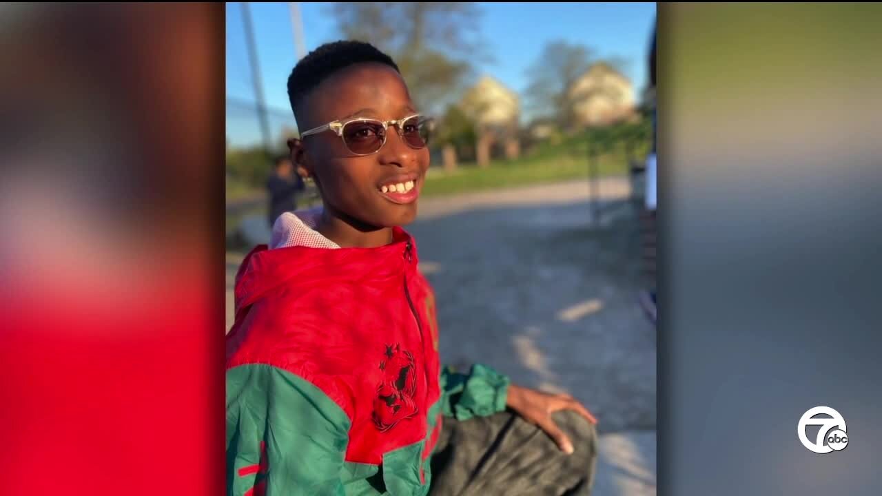 Royal Oak High School student dies after saving cousin from pond