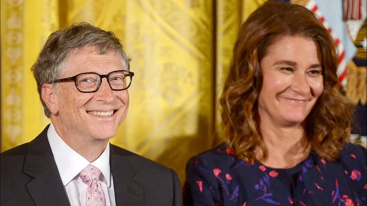 LIVE W/THE LEAD ATTORNEY! The Bill Gates Divorce! #billgates2021 #melindagates2021 #divorce2021