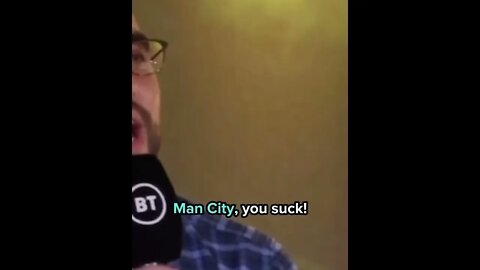 Ariel Helwani the undercover journo “Man City you suck”